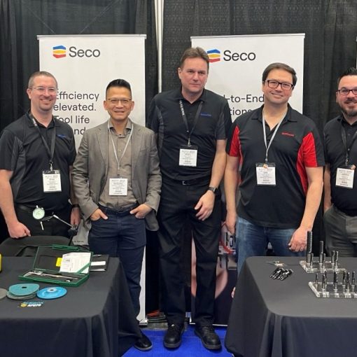 Technicut team exhibiting at a previoud Metalworking & Manufacturing Expo